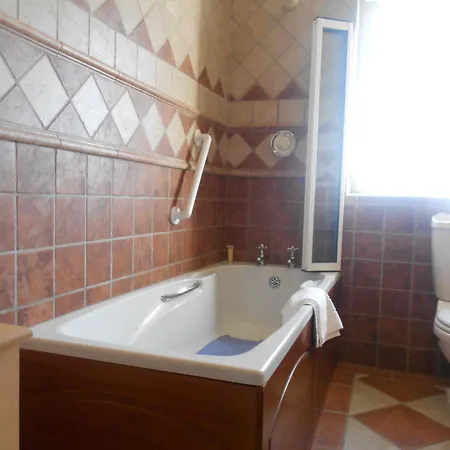 Bed & Breakfast Seafield House