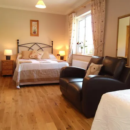 Seafield House 3*
