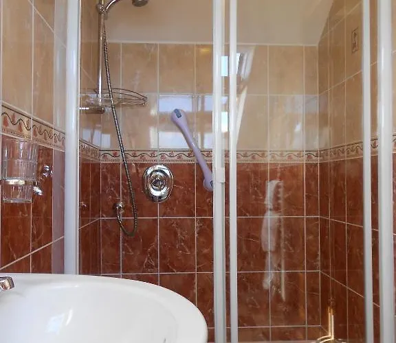 Seafield House Clifden